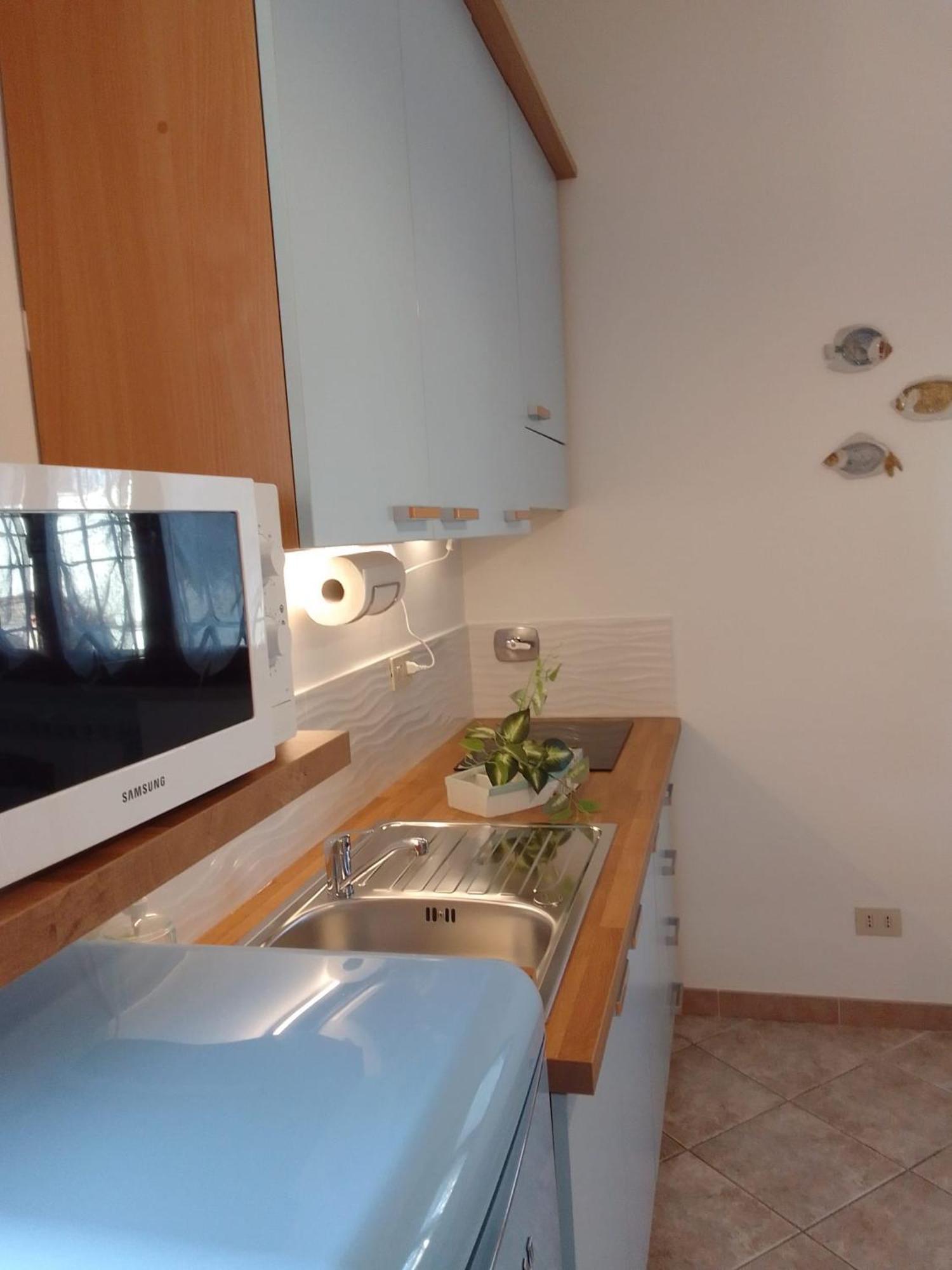 A casa di Iole Apartment Fiumicino Bagian luar foto