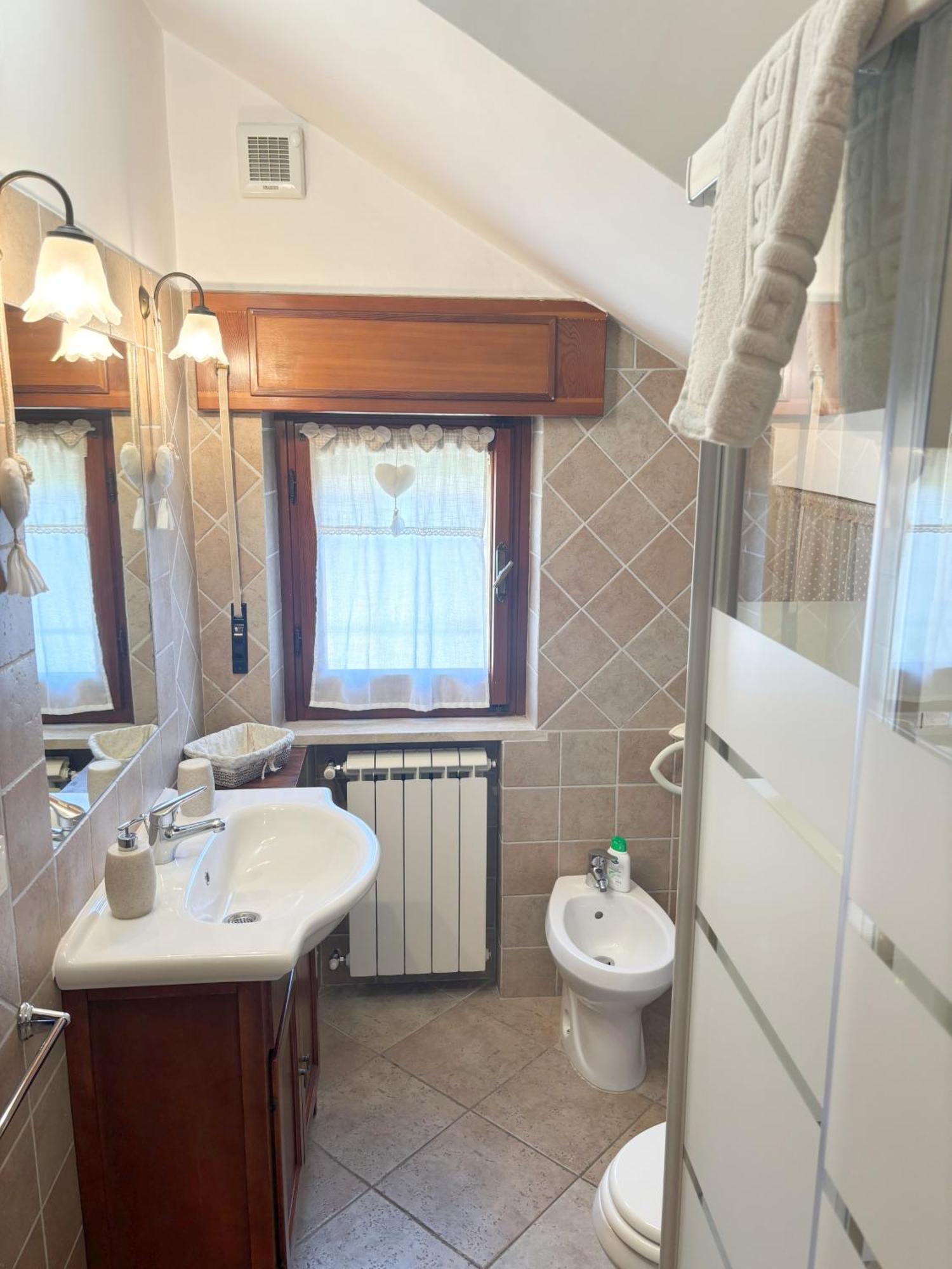 A casa di Iole Apartment Fiumicino Bagian luar foto