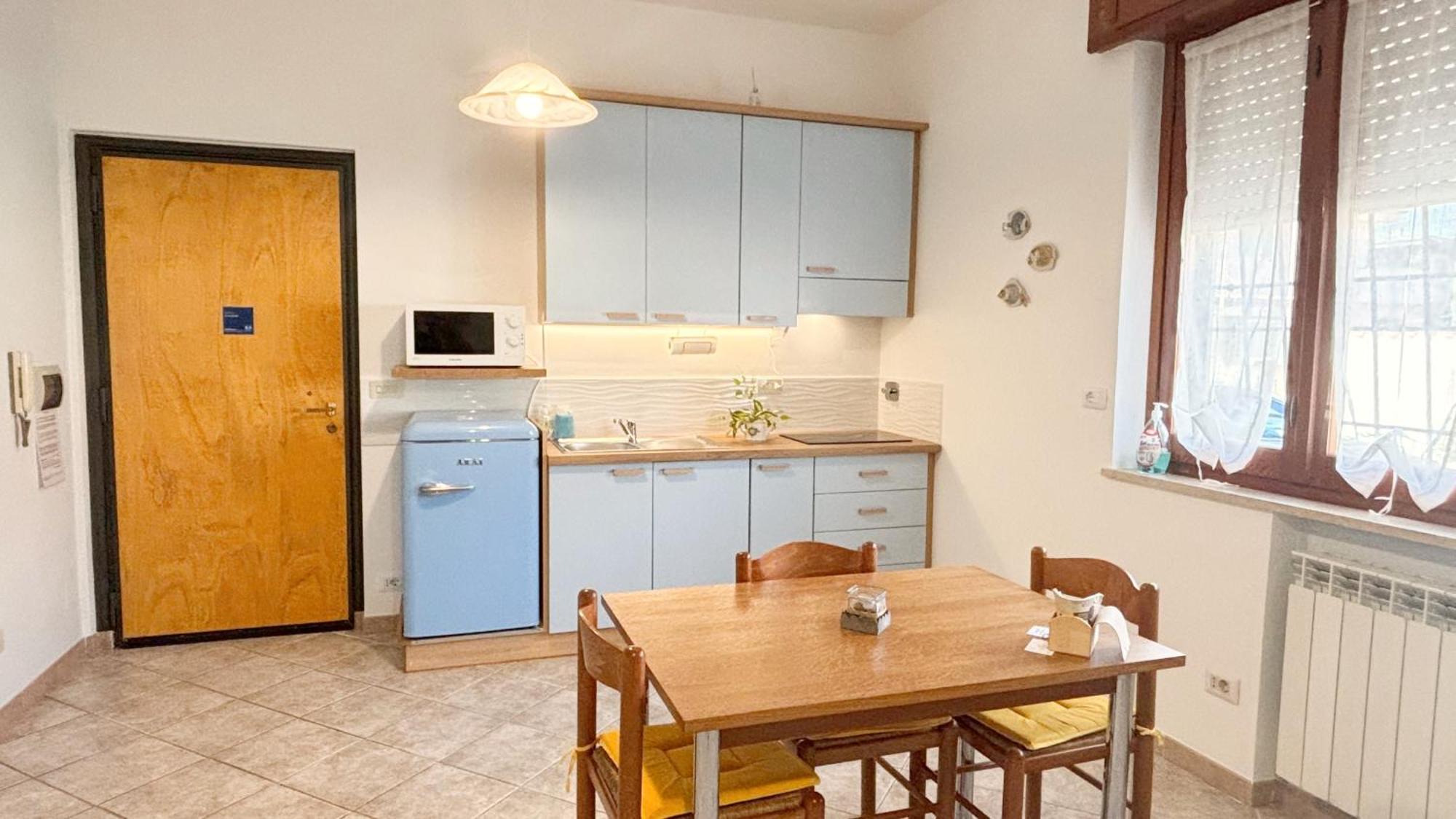 A casa di Iole Apartment Fiumicino Bagian luar foto